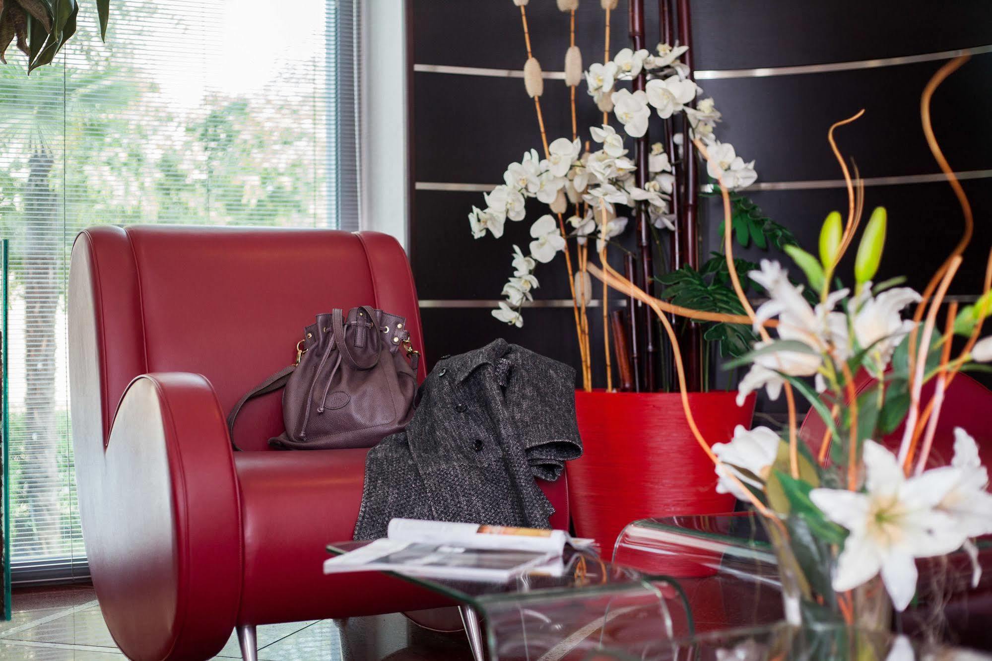 Majorana Hotel